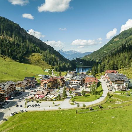 Firstpeak Chalets ツァウヘンゼー エクステリア 写真