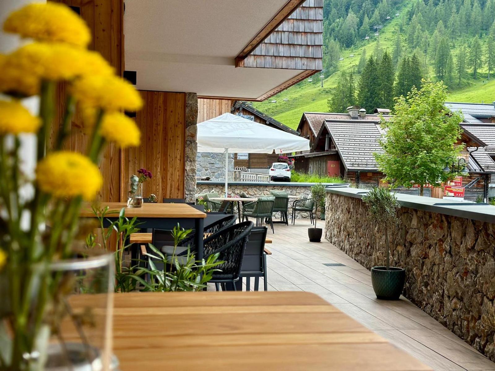 Firstpeak Chalets ツァウヘンゼー エクステリア 写真